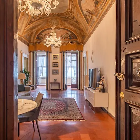 Imperial Suite - Affreschi Del 1600 Perugia Exterior photo