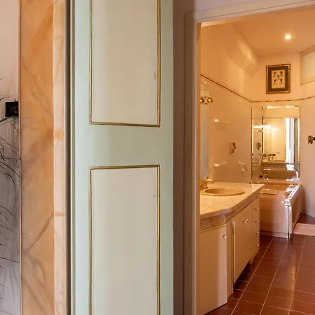Imperial Suite - Affreschi Del 1600 Perugia Exterior photo
