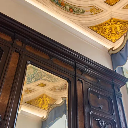Imperial Suite - Affreschi Del 1600 Perugia Exterior photo